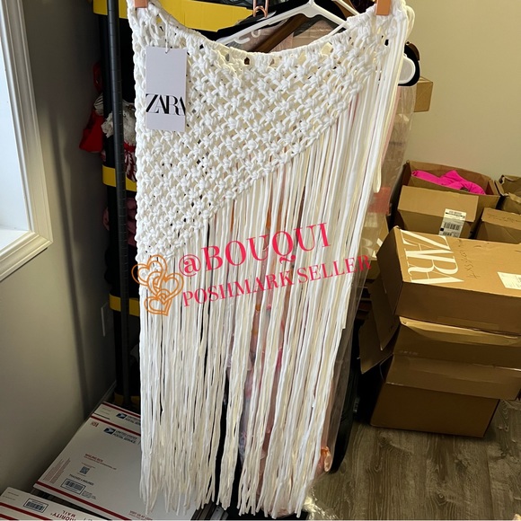 BLOGGERS FAV ZARA CROCHETED PAREO FRINGE SKIRT - Picture 2 of 14